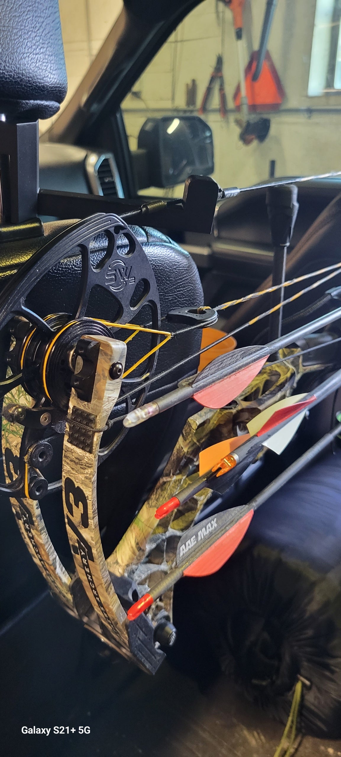 Backseat Bow & Gear Hook: Quick-Access No-Tool Install Vehicle Storage