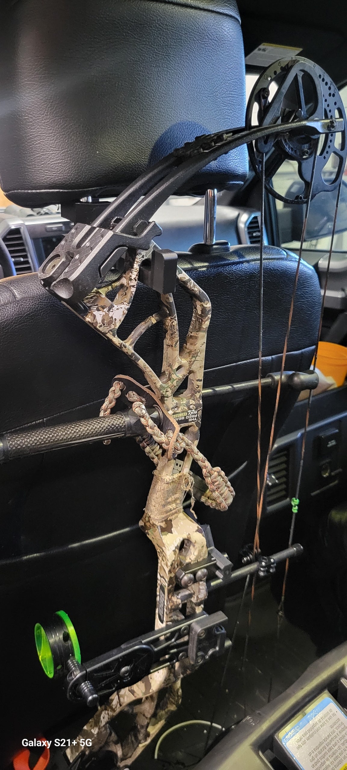 Backseat Bow & Gear Hook: Quick-Access No-Tool Install Vehicle Storage