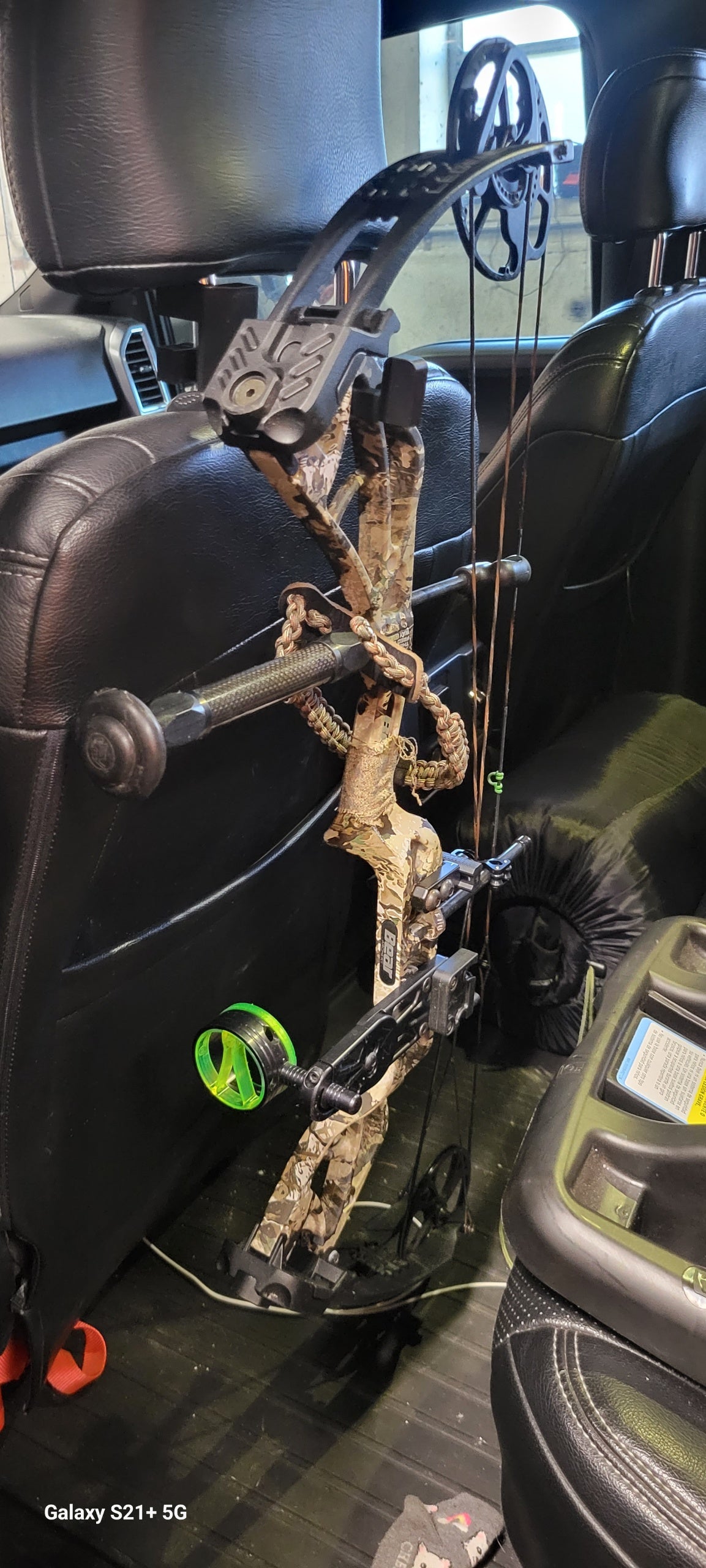 Backseat Bow & Gear Hook: Quick-Access No-Tool Install Vehicle Storage